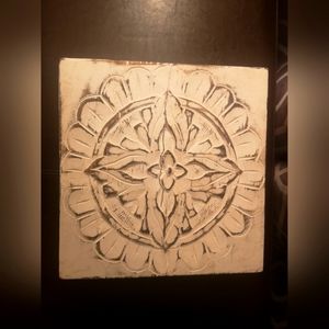 Shabby Chic distressed keepsake box. Formaldehyde free per California legislatio